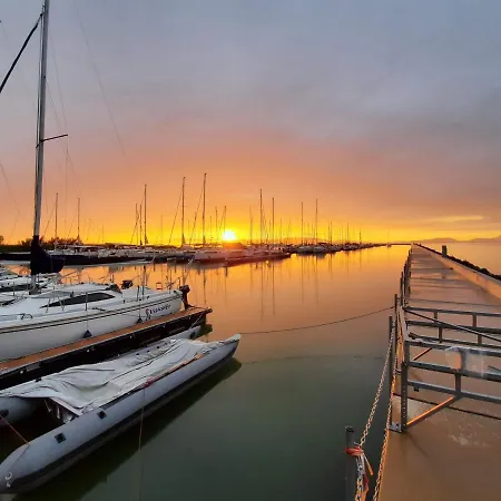 Marica Semesterbostad Balatonfenyves