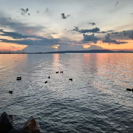 Marica Semesterbostad Balatonfenyves